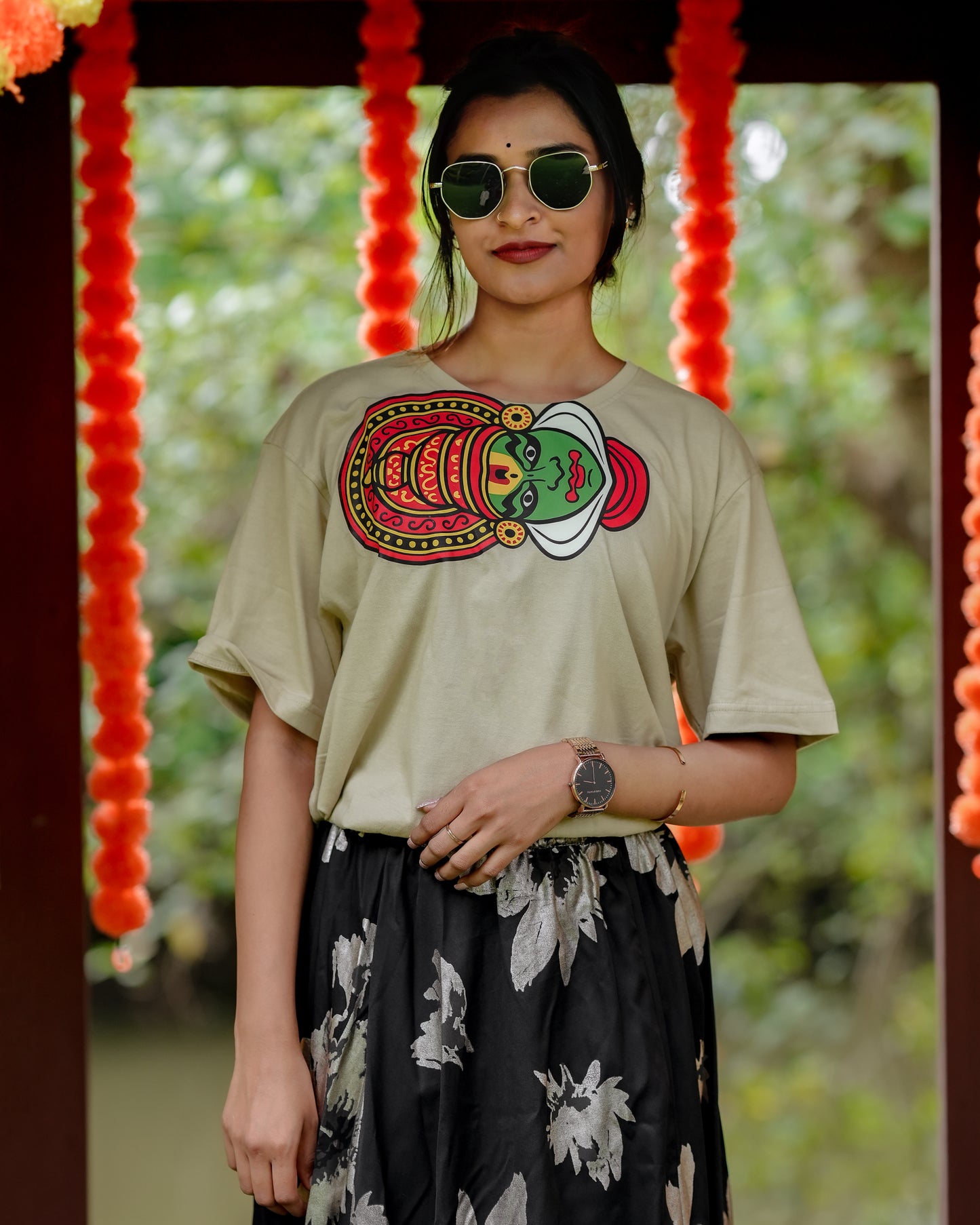 Kathakali Drip Beige Unisex T-Shirt