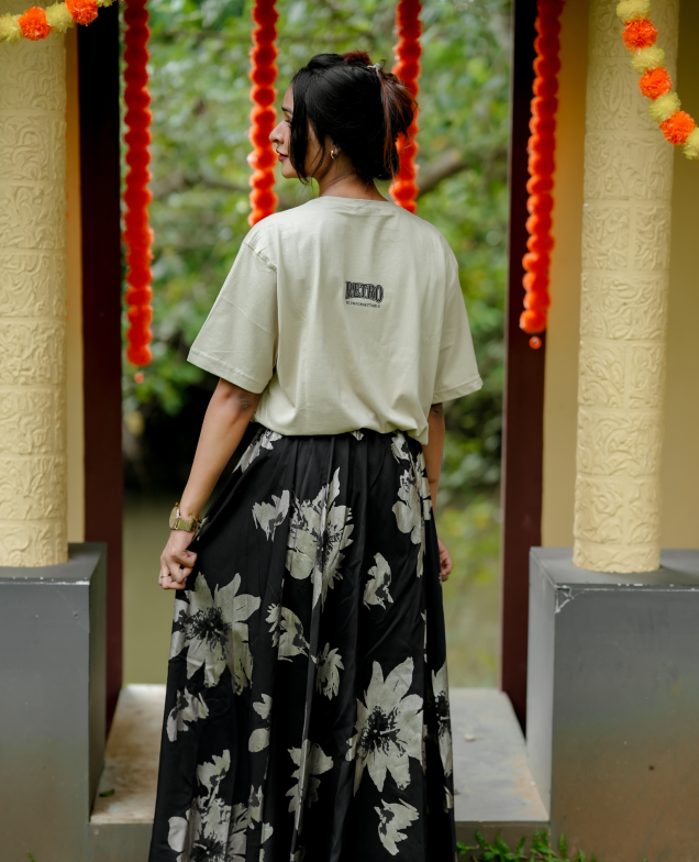 Kathakali Drip Beige Unisex T-Shirt